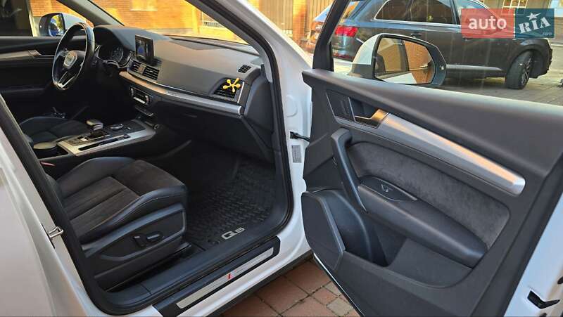 Внедорожник / Кроссовер Audi Q5 2017 в Кременчуге фото 12 Внедорожник / Кроссовер Audi Q5 2017 в Кременчуге