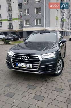 Позашляховик / Кросовер Audi Q5 2018 в Івано-Франківську