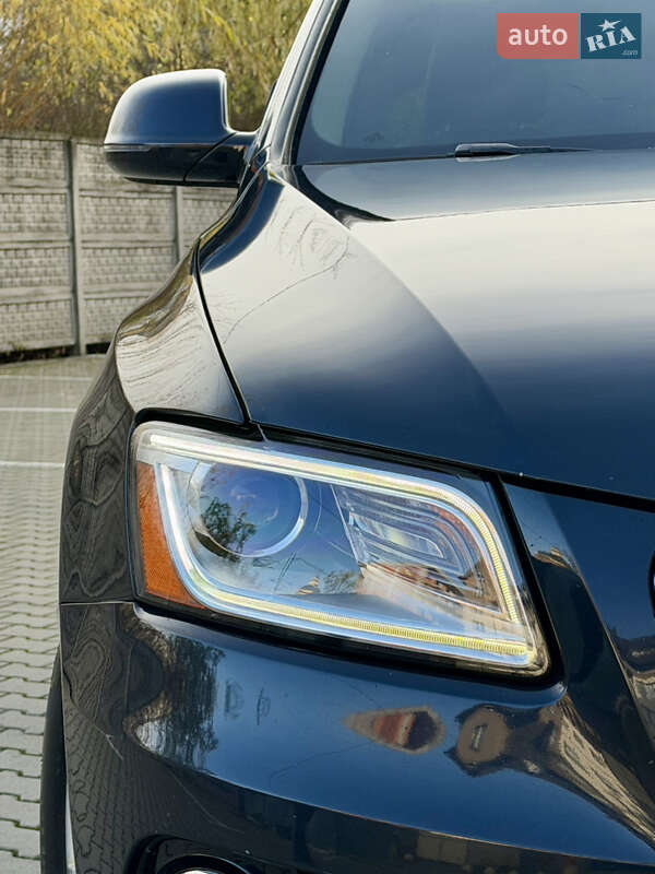 Внедорожник / Кроссовер Audi Q5 2016 в Ужгороде