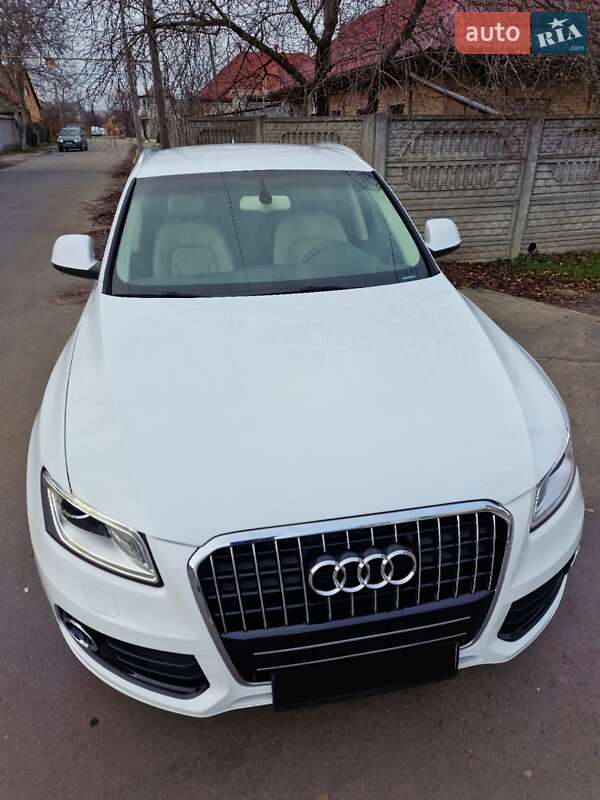 Позашляховик / Кросовер Audi Q5 2015 в Ізмаїлі