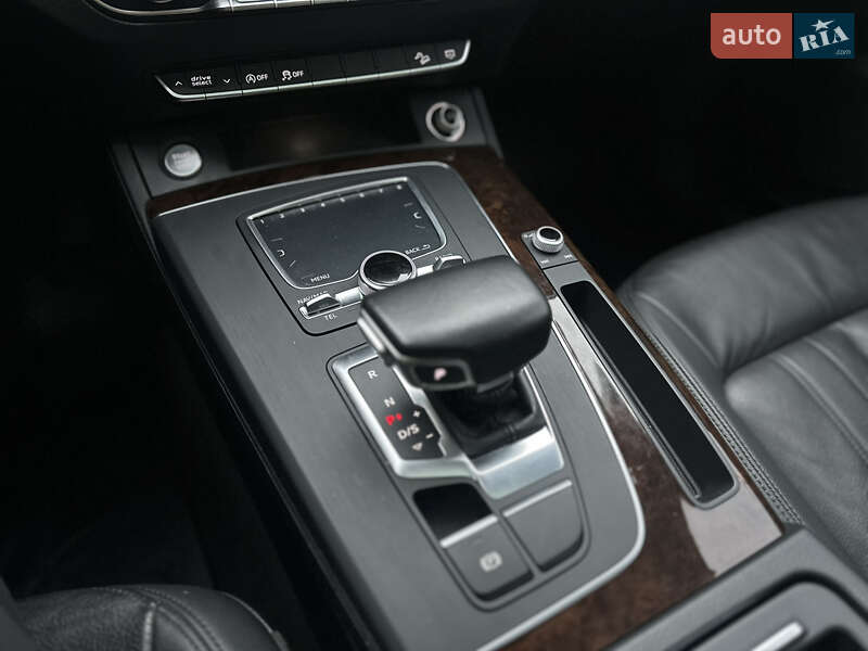 Внедорожник / Кроссовер Audi Q5 2018 в Киеве фото 22 Внедорожник / Кроссовер Audi Q5 2018 в Киеве
