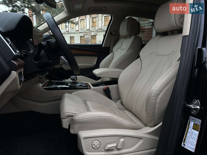 Внедорожник / Кроссовер Audi Q5 2023 в Николаеве