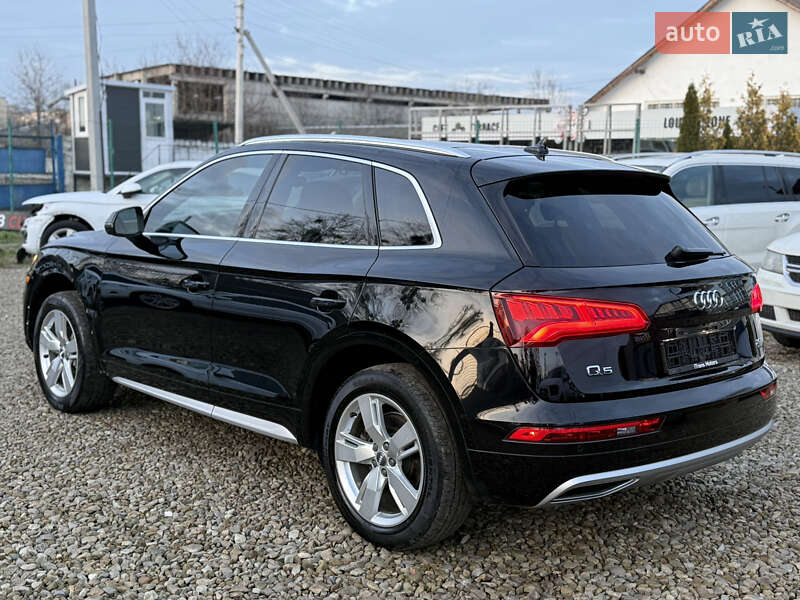 Позашляховик / Кросовер Audi Q5 2018 в Стрию