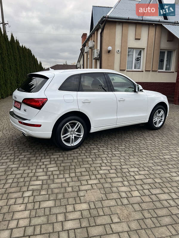 Внедорожник / Кроссовер Audi Q5 2015 в Львове