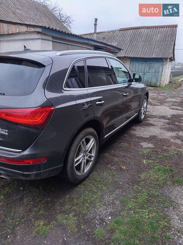 Внедорожник / Кроссовер Audi Q5 2014 в Павлограде