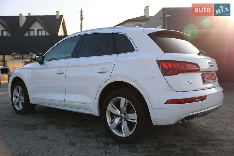 Внедорожник / Кроссовер Audi Q5 2017 в Львове фото 12 Внедорожник / Кроссовер Audi Q5 2017 в Львове