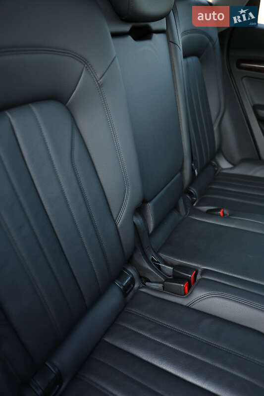 Внедорожник / Кроссовер Audi Q5 2017 в Львове фото 24 Внедорожник / Кроссовер Audi Q5 2017 в Львове