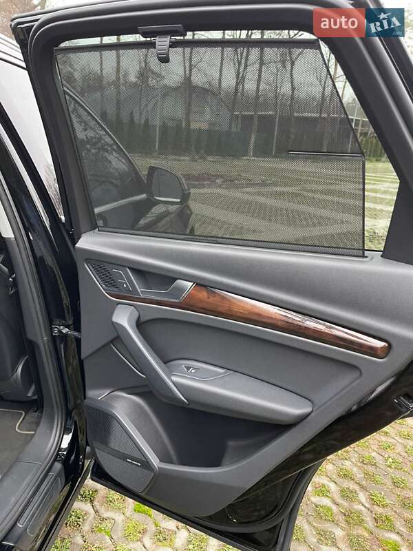 Внедорожник / Кроссовер Audi Q5 2018 в Ахтырке