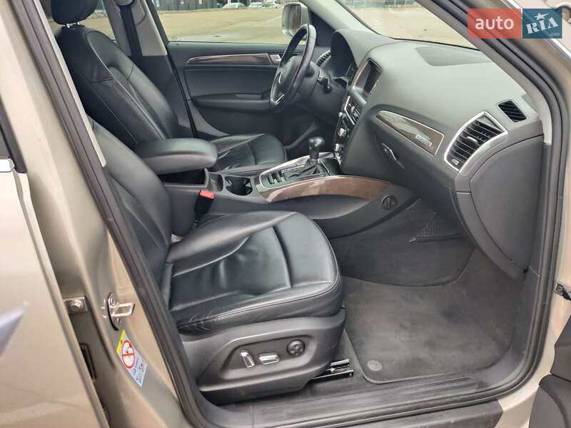 Внедорожник / Кроссовер Audi Q5 2012 в Киеве