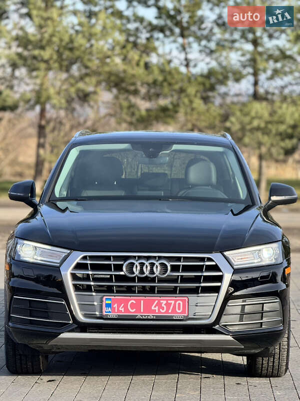 Внедорожник / Кроссовер Audi Q5 2019 в Львове