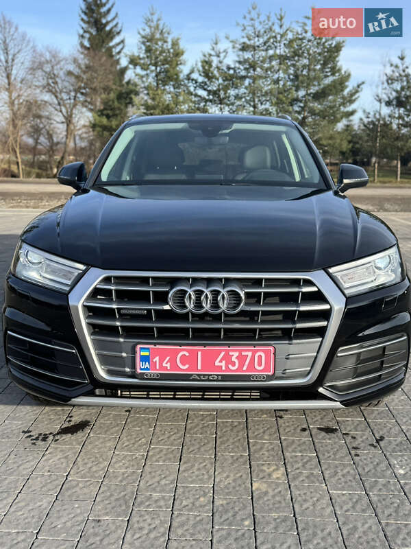 Внедорожник / Кроссовер Audi Q5 2019 в Львове