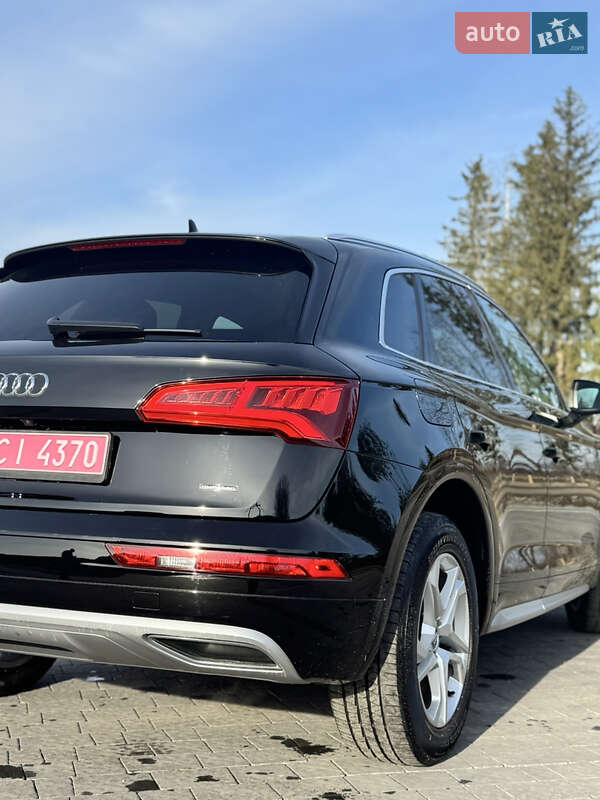 Внедорожник / Кроссовер Audi Q5 2019 в Львове