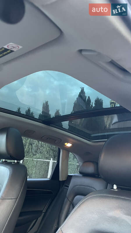 Внедорожник / Кроссовер Audi Q5 2013 в Луцке