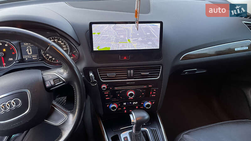 Внедорожник / Кроссовер Audi Q5 2013 в Луцке