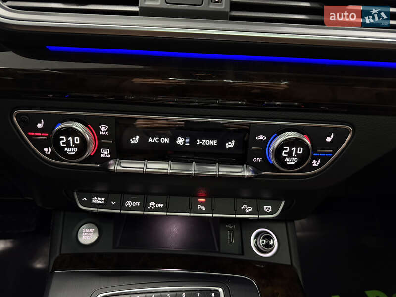 Внедорожник / Кроссовер Audi Q5 2018 в Одессе фото 14 Внедорожник / Кроссовер Audi Q5 2018 в Одессе