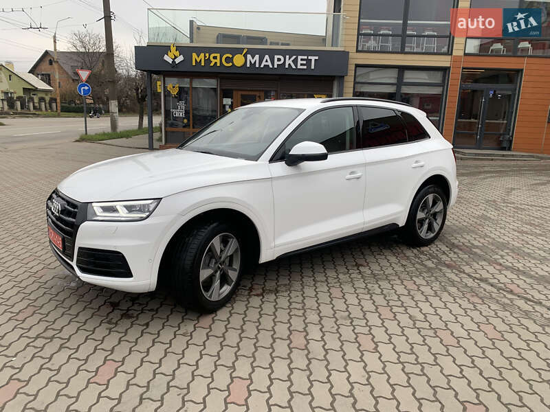Внедорожник / Кроссовер Audi Q5 2019 в Черновцах