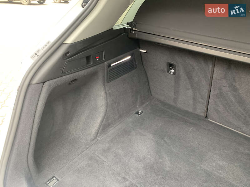 Внедорожник / Кроссовер Audi Q5 2019 в Черновцах