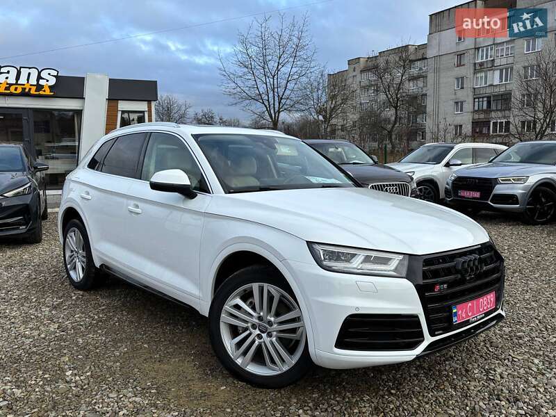 Позашляховик / Кросовер Audi Q5 2017 в Стрию