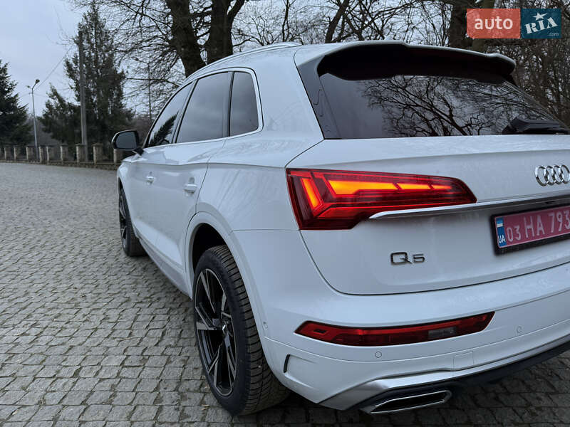 Внедорожник / Кроссовер Audi Q5 2020 в Черновцах фото 14 Внедорожник / Кроссовер Audi Q5 2020 в Черновцах