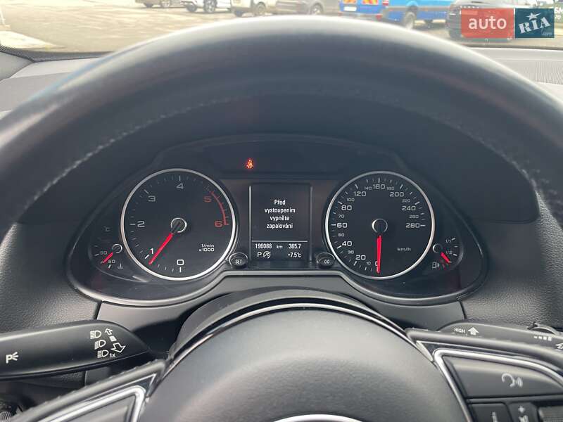 Позашляховик / Кросовер Audi Q5 2016 в Чернівцях