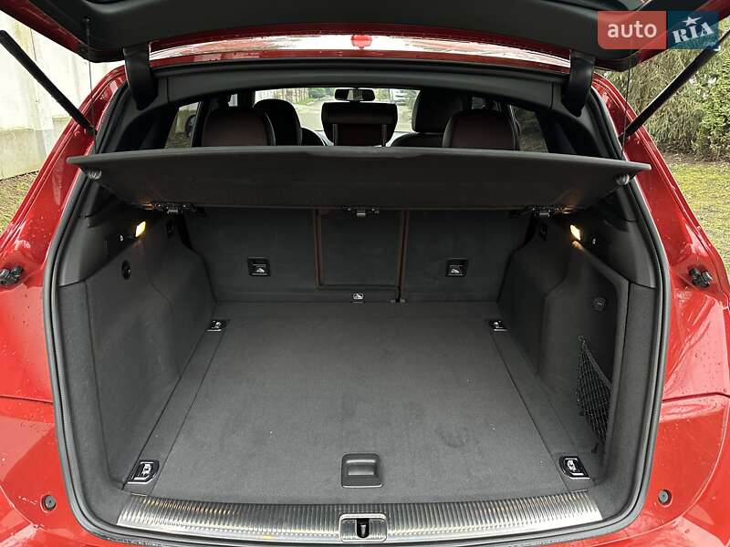 Внедорожник / Кроссовер Audi Q5 2015 в Львове