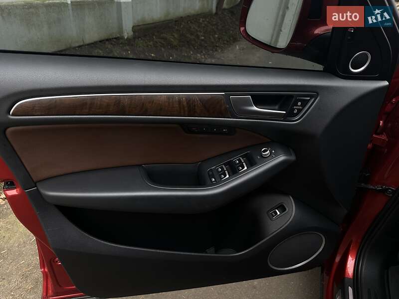 Внедорожник / Кроссовер Audi Q5 2015 в Львове