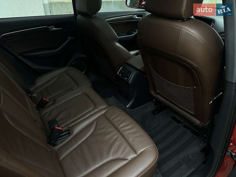 Внедорожник / Кроссовер Audi Q5 2015 в Львове