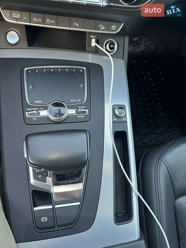 Внедорожник / Кроссовер Audi Q5 2017 в Трускавце фото 22 Внедорожник / Кроссовер Audi Q5 2017 в Трускавце