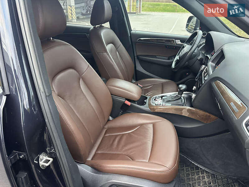 Внедорожник / Кроссовер Audi Q5 2016 в Киеве