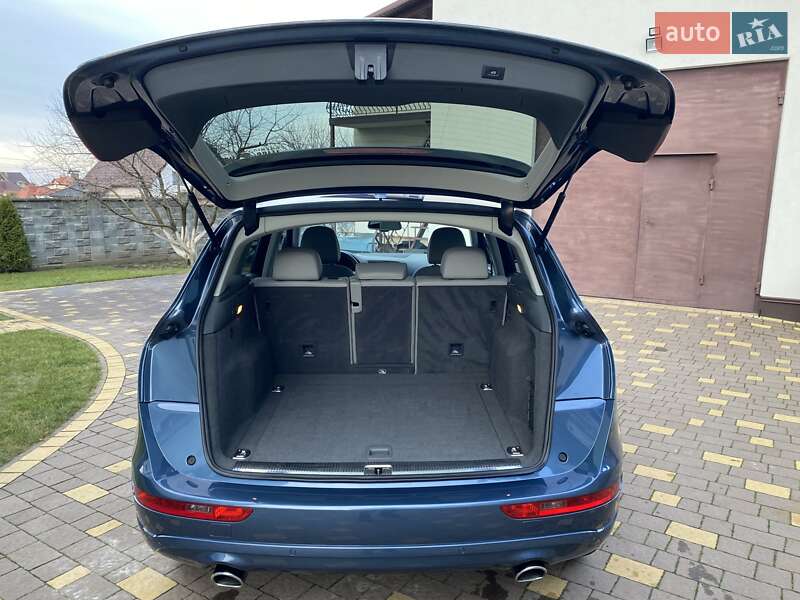 Внедорожник / Кроссовер Audi Q5 2015 в Ровно