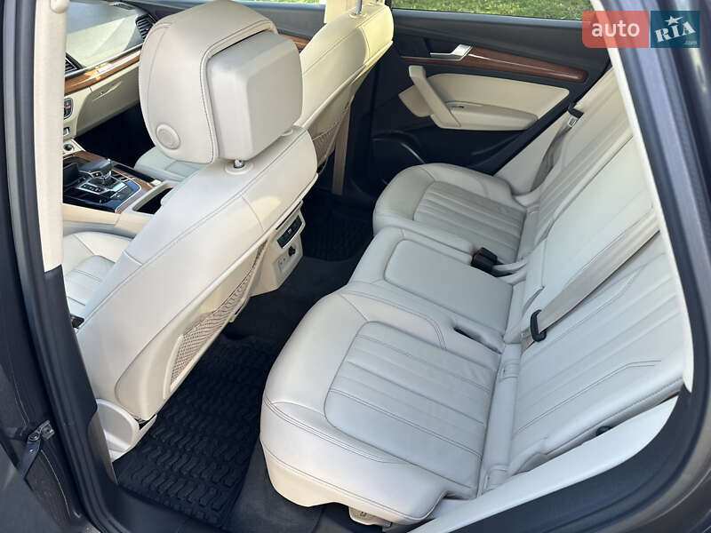 Внедорожник / Кроссовер Audi Q5 2020 в Киеве фото 23 Внедорожник / Кроссовер Audi Q5 2020 в Киеве