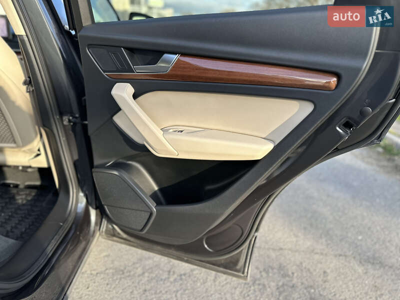 Внедорожник / Кроссовер Audi Q5 2020 в Киеве фото 26 Внедорожник / Кроссовер Audi Q5 2020 в Киеве