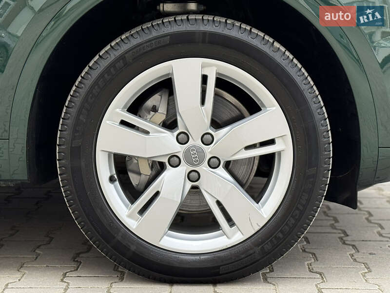 Позашляховик / Кросовер Audi Q5 2019 в Тернополі фото 55 Позашляховик / Кросовер Audi Q5 2019 в Тернополі