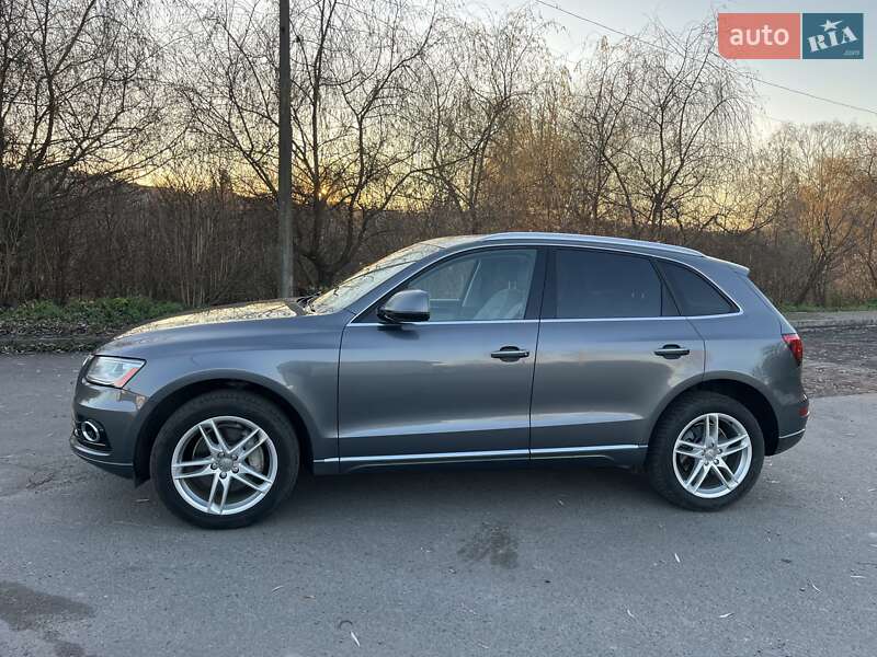 Внедорожник / Кроссовер Audi Q5 2015 в Дубно