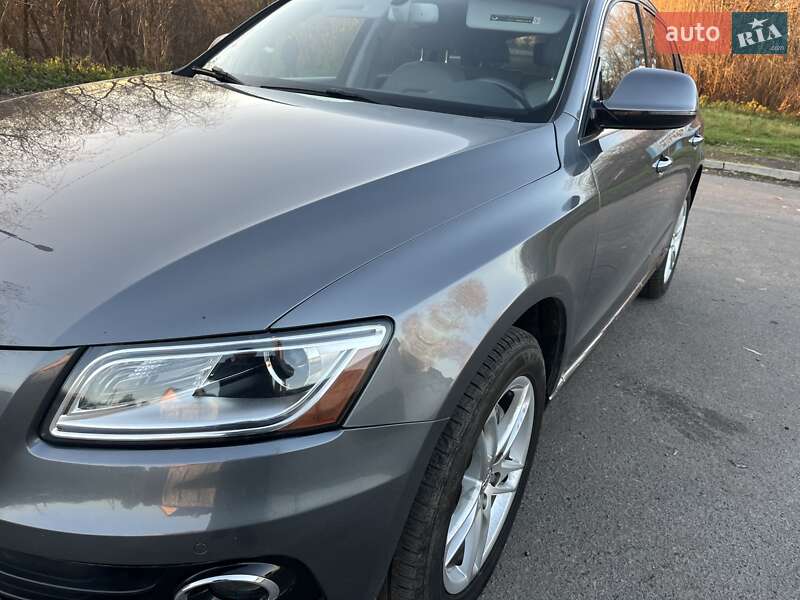 Внедорожник / Кроссовер Audi Q5 2015 в Дубно