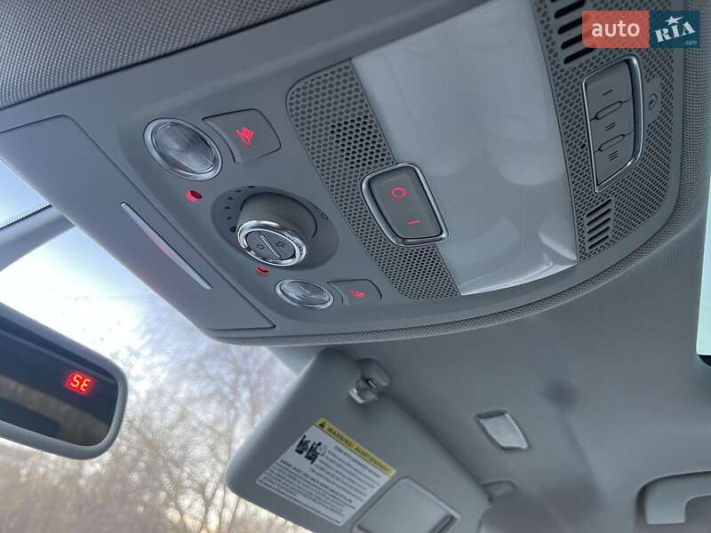 Внедорожник / Кроссовер Audi Q5 2015 в Дубно