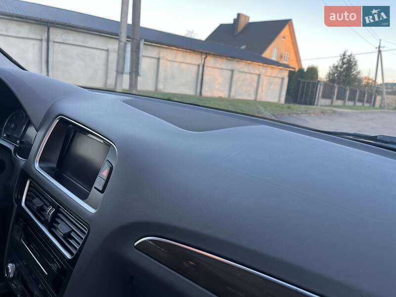 Внедорожник / Кроссовер Audi Q5 2015 в Дубно