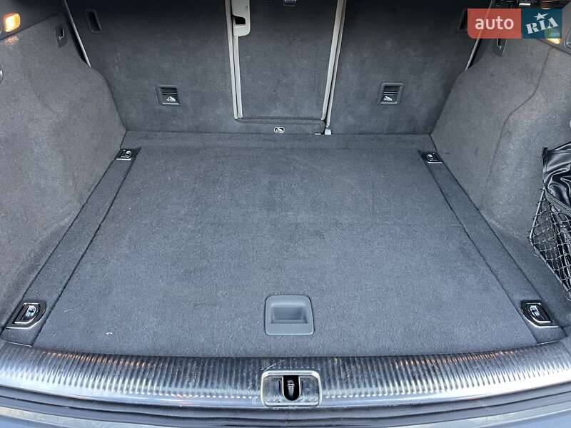 Внедорожник / Кроссовер Audi Q5 2015 в Дубно