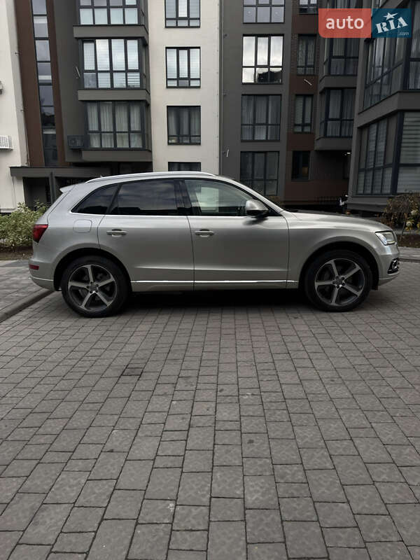 Внедорожник / Кроссовер Audi Q5 2015 в Львове