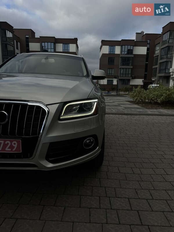 Внедорожник / Кроссовер Audi Q5 2015 в Львове