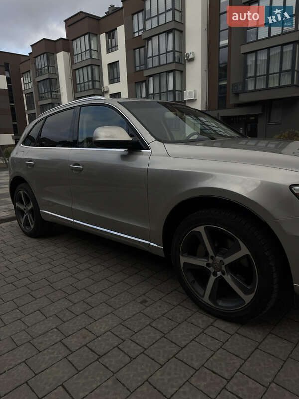 Внедорожник / Кроссовер Audi Q5 2015 в Львове