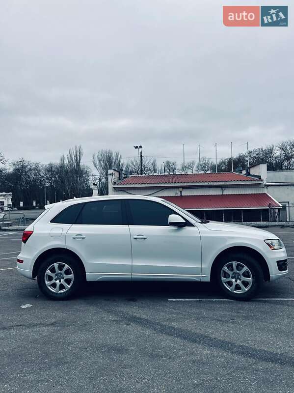 Внедорожник / Кроссовер Audi Q5 2012 в Николаеве