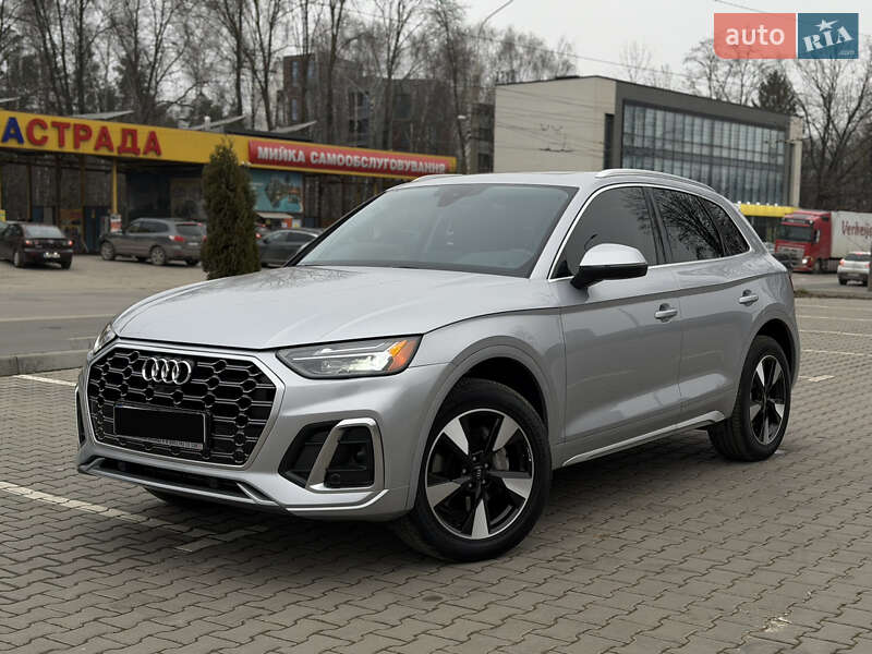 Внедорожник / Кроссовер Audi Q5 2022 в Тернополе