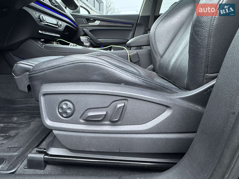 Внедорожник / Кроссовер Audi Q5 2018 в Львове фото 24 Внедорожник / Кроссовер Audi Q5 2018 в Львове