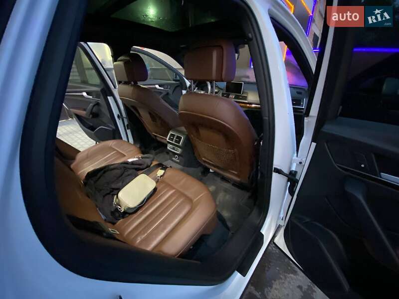 Внедорожник / Кроссовер Audi Q5 2017 в Калуше фото 15 Внедорожник / Кроссовер Audi Q5 2017 в Калуше