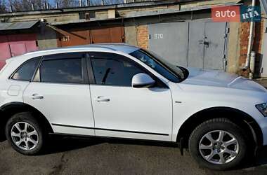 Внедорожник / Кроссовер Audi Q5 2010 в Харькове