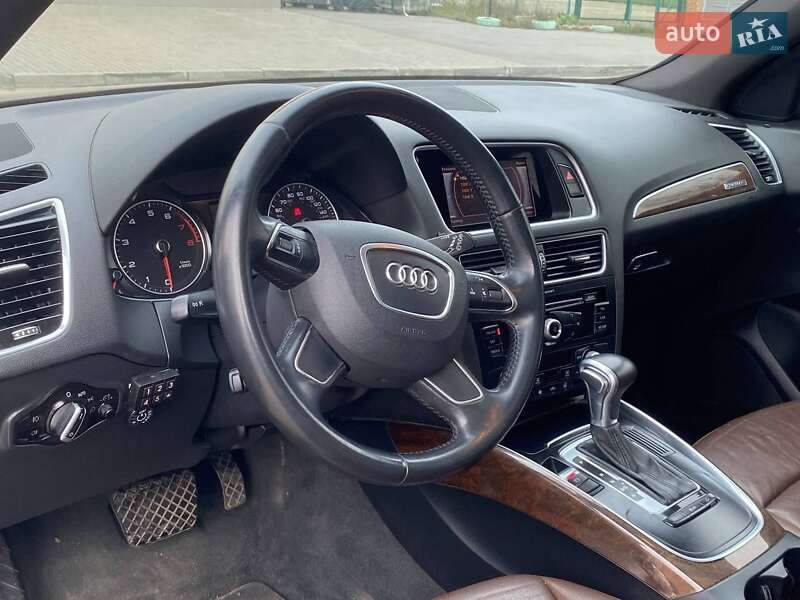 Позашляховик / Кросовер Audi Q5 2015 в Полтаві фото 24 Позашляховик / Кросовер Audi Q5 2015 в Полтаві