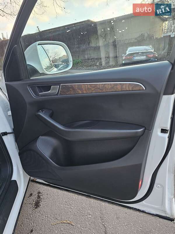 Внедорожник / Кроссовер Audi Q5 2010 в Киеве фото 28 Внедорожник / Кроссовер Audi Q5 2010 в Киеве