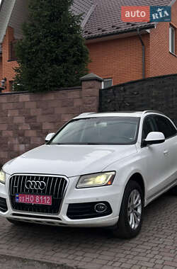 Внедорожник / Кроссовер Audi Q5 2014 в Луцке
