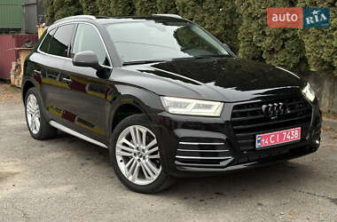 Позашляховик / Кросовер Audi Q5 2017 в Вінниці